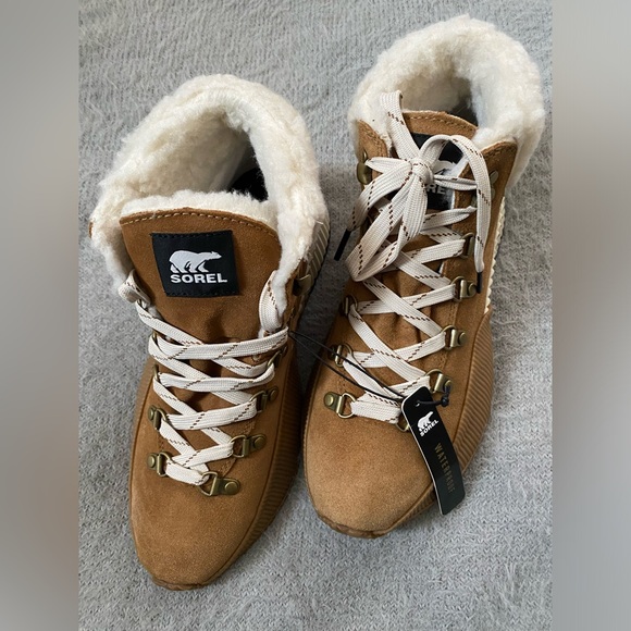 SOREL • Out-N-About III Conquest Waterproof Suede Booties • Camel Brown - Picture 9 of 16